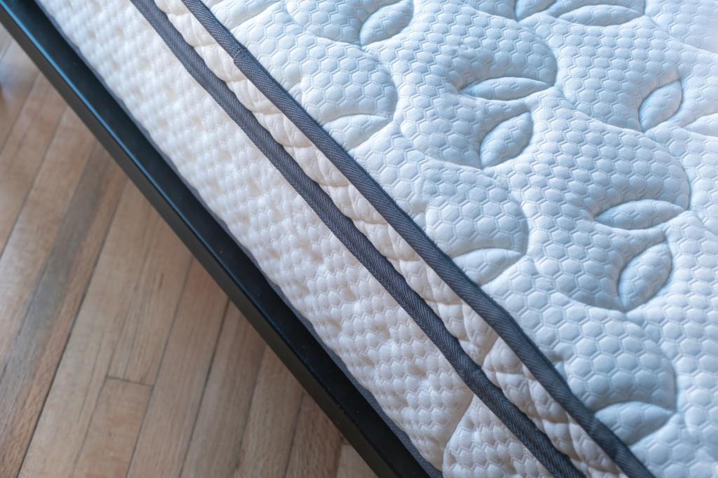 All Natural Latex Benefits. Comfortable looking bed.