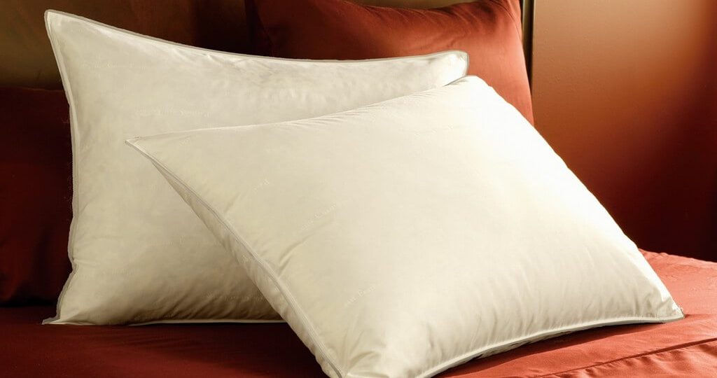 Choosing The Right Pillows For Your New Bed